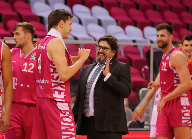 胁的场景 胁的场景