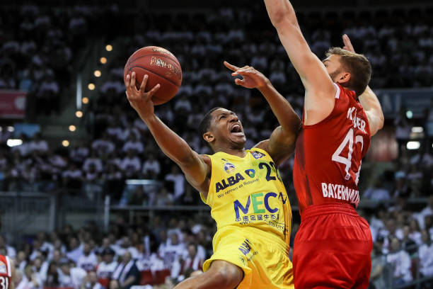 满足65场 满足65场